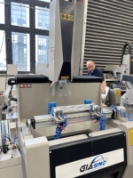 Máquina CNC de Perforación y Fresado para Fabricación de Puertas y Ventanas Glasino, Potencia de 3.5kW, Voltaje de 380V, Motor Fácil de Operar