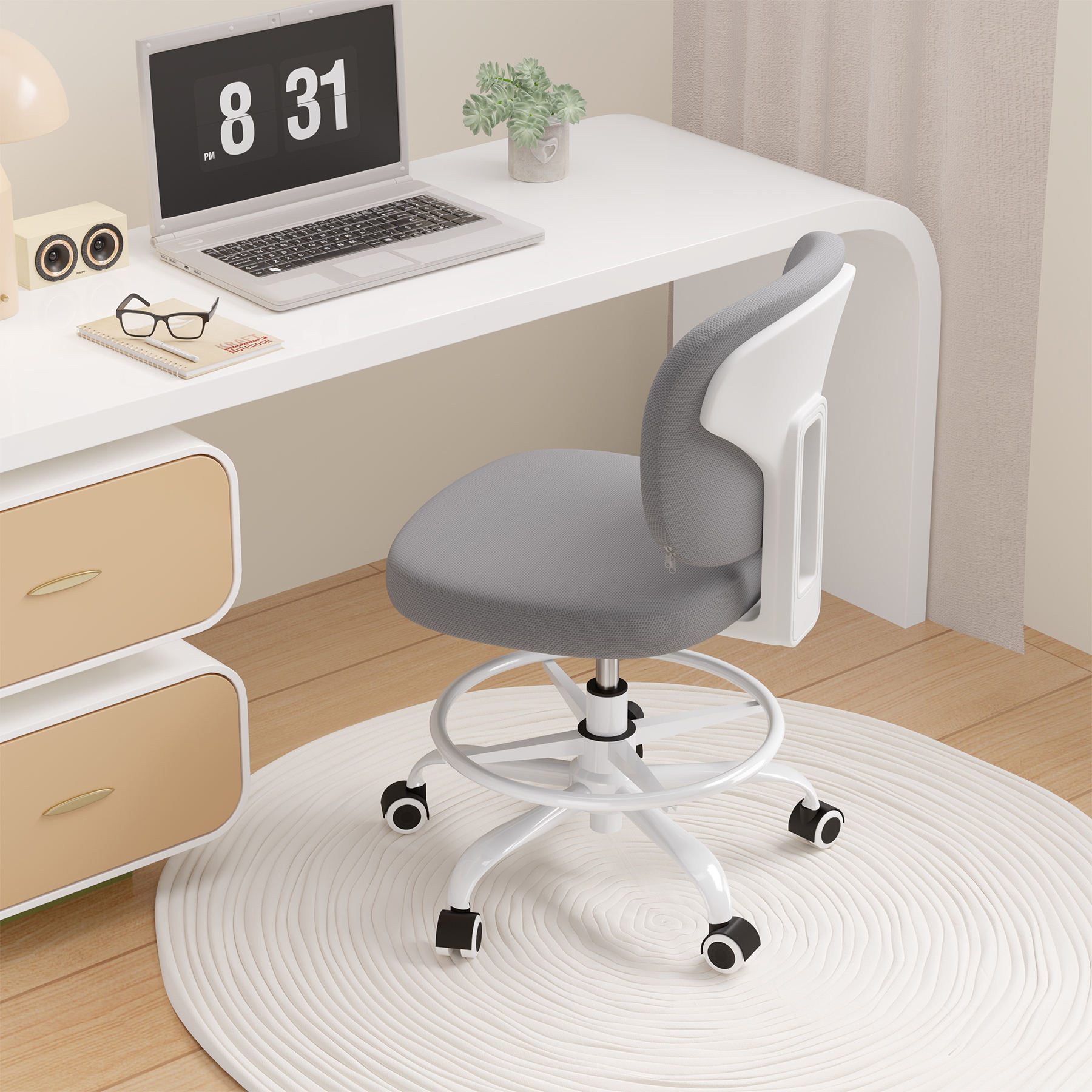 สีเทาเข้ม