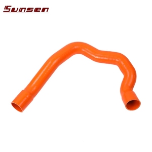 Vente en gros Turbo <span class=keywords><strong>Intercooler</strong></span> Tuyau en silicone pour <span class=keywords><strong>Alfa</strong></span> Romeo 147 <span class=keywords><strong>156</strong></span> 1.9 JTD Saloon Top Radiateur Tuyau en silicone - Product Image 3
