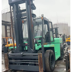 Montacargas Mitsubishi FD150 industrial usado, flexible para apilamiento de contenedores en el puerto de Shanghái - Product Image 1