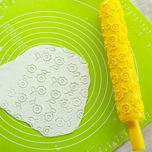 อุปกรณ์อบขนมรักษ์โลก ไม้คลึงแป้งลายดอกไม้ - Product Image 6