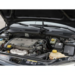 Gâche de verrouillage de capot pour Renault Megane ancien modèle - Product Image 3