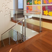 Système de balustrade moderne personnalisé en acier inoxydable et verre avec pince pour escalier et piscine, idéal pour villa, balcon et jardin