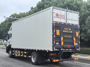 รถบรรทุกหนักตงเฟิง 20 ตัน จากโรงงานโดยตรง ขับเคลื่อน 4x2 6x4 พวงมาลัยซ้าย/ขวา สำหรับขนส่งสินค้าและโลจิสติกส์ - Product Image 6