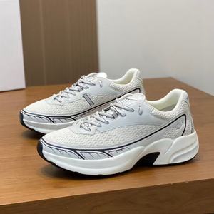 Calzado Deportivo Retro Cómodo y Ligero, Zapatos Casuales de Alta Calidad para Hombre, Diseño Original de Marca, Hechos a Medida, para las Cuatro Estaciones - Product Image 5