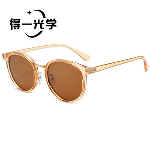 Women <b>Sunglasses</b> Black Frame Pc Lens Uv400 Protection Type 3 Sunshades - Product Image 3