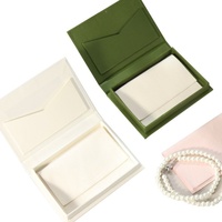 Boîtes cadeaux magnétiques en gros, boîtes de présentation de bijoux de luxe en forme de livre à couvercle rabattable pour colliers, bagues, boucles d'oreilles, bracelets