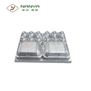 Machines de fabrication de produits en papier moulé en pâte pour les tests en laboratoire - Product Image 3