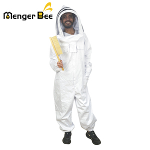 Nuevo Traje de Apicultura de Algodón Ventilado a Bajo Precio con Capucha y Velo de 3 Capas de Malla para Protección del Apicultor - Product Image 4