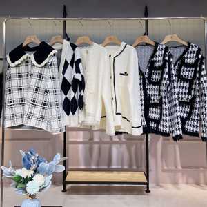 Abrigo Corto de Terciopelo de Visón Nuevo Otoño-Invierno 2025, Ropa de Mujer de Segunda Mano con Descuento, Venta al Por Mayor - Product Image 4