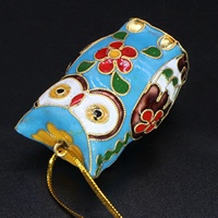 Ornamen Burung Hantu Natal Berlapis Tembaga dan Enamel Beijing - Hadiah Tradisional Klasik Buatan Tangan Murni