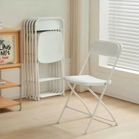 Chaise pliante portable blanche en plastique Moon Hotsale avec cadre métallique thermolaqué pour usage domestique, fêtes et banquets