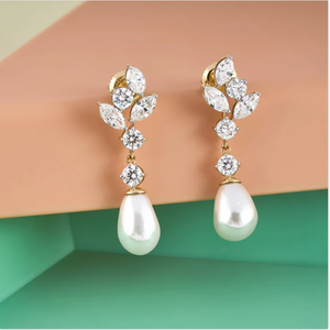 Magnifiques boucles d'oreilles en perles et diamants, conçues pour un look élégant et un style de soirée sophistiqué, provenance d'Inde - Product Image 4