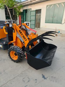 China 1 Ton Mini <b>Small</b> <b>Wheel</b> Loaders for Farm Construction - Product Image 6