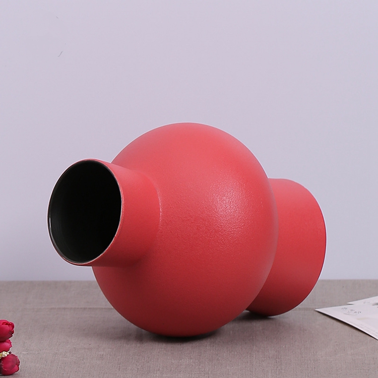 Simple and creative living room decoration flower arrangement red lantern shape ceramic vase