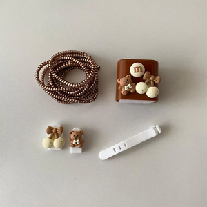 Étui de protection de <span class=keywords><strong>chargeur</strong></span> de luxe 5-en-1 pour <span class=keywords><strong>iPhone</strong></span> 13 15 17 18W 20W, charge rapide Type C, standard US EU, avec <span class=keywords><strong>enrouleur</strong></span> de câbles et housse de protection - Product Image 6