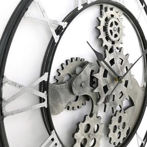 Horloge murale à quartz de style industriel rétro ronde de 70 cm en bois argenté avec engrenage et chiffres romains pour <span class=keywords><strong>la</strong></span> décoration de <span class=keywords><strong>la</strong></span> maison - Product Image 5