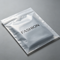 Sac Ziplock givré personnalisé avec logo pour l'emballage de vêtements, sac en plastique mat minimaliste pour vêtements de marque, sac à fermeture durable