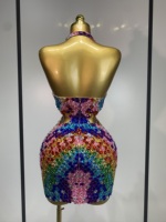 Robe mini dos nu à bretelles pour femme, ornée de diamants colorés, sexy, de luxe, pour célébrités, soirée d'anniversaire, soirée, boîte de nuit, scène