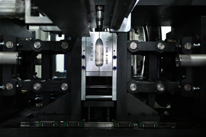 Tốc độ cao Tự động điều chỉnh khoảng cách <span class=keywords><strong>Pet</strong></span> nhựa mềm uống chai Máy thổi lò Adapter - Product Image 5