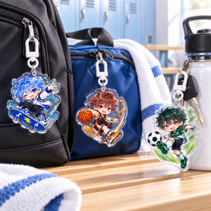 Porte-clés personnalisés en acrylique transparent sur le thème des sports et des anime, découpés sur mesure, OEM ODM - Product Image 3