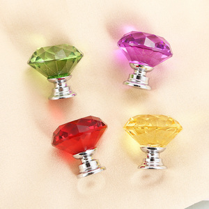 Toiletaccessoires Zinklegering Kristallen knoppen Kunstmatige kristallen diamant Glazen kast Ladekast Kledingkast Trekgrepen - Product Image 1