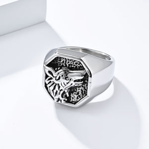 Anillo de Acero Inoxidable en Oferta, Anillo de Hombre con Cabeza de Lobo en Plata, Negro y Oro, Anillos de Compromiso y Boda de Acero Inoxidable, Regalo para Parejas - Product Image 4