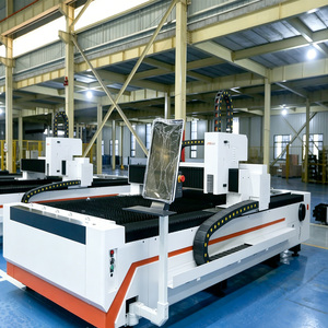 Machine de découpe <span class=keywords><strong>laser</strong></span> à fibre d'<span class=keywords><strong>occasion</strong></span> de haute qualité, découpeuse de métaux d'<span class=keywords><strong>occasion</strong></span> pour l'atelier, traitement de tôles et de tubes - Product Image 4