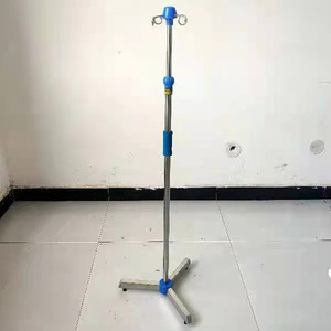 Soporte de suelo móvil de acero inoxidable para suero intravenoso con ruedas para hospitales y clínicas - Product Image 1