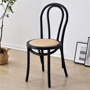 Silla de Comedor Thonet de Madera de Caucho Negra Estilo <span class=keywords><strong>Viena</strong></span> Clásica Vintage con Asiento de Ratán, Precio al por Mayor - Product Image 1