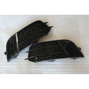 Feu <span class=keywords><strong>de</strong></span> cadre <span class=keywords><strong>de</strong></span> phare antibrouillard <span class=keywords><strong>de</strong></span> voiture pour <span class=keywords><strong>AUDI</strong></span> <span class=keywords><strong>A1</strong></span> RS1 2013 2014 2015 noir brillant feu <span class=keywords><strong>de</strong></span> cadre <span class=keywords><strong>de</strong></span> phare antibrouillard - Product Image 3