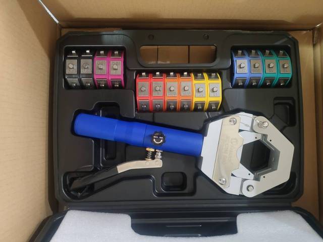 RC.500.310 Manual Handheld Hydraulic Hose Crimper 80KN Force Under 75kg Arm Best Selling in Brazil