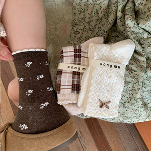 Songmu <span class=keywords><strong>Chaussettes</strong></span> à nœud mi-mollet pour <span class=keywords><strong>femme</strong></span> Style coréen original Slouchy Cotton Crew Length Caractéristiques antibactériennes pour l'automne hiver - Product Image 4