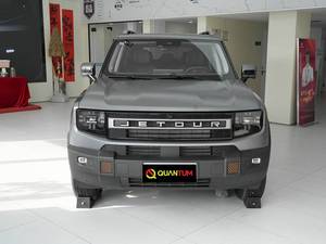 Geely Jetour Traveler 2025 1.5TD Discover+, Prix d'usine, Accélération puissante, Intérieur confortable, Fiable pour les jeunes professionnels - Product Image 2