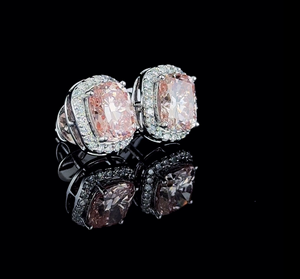 Boucles d'oreilles clous halo en or avec diamant rose taille coussin de luxe, bijoux fins élégants en diamant rose blush pour femme - Product Image 4