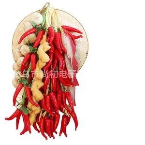 Espetadas de Vegetales Simulados de Espuma Sólida para Decoración Interior de Estilo Rústico: Zanahorias, Maíz, Pimientos, Calabacines, Ajo - Adornos Colgantes - Product Image 4