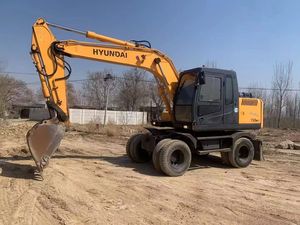 Excavadora de ruedas Hyundai de Corea 2018, motor de 85kW, usada, a la venta a precio bajo - Product Image 4