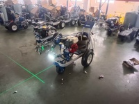 Machine de marquage routier pour la peinture de lignes de parking, machine de marquage de lignes sans air alimentée par batterie avec guide laser