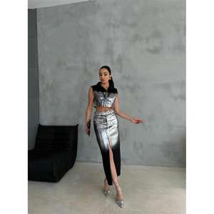 Chaleco Corto de Mezclilla Negro para Mujer, Estilo Urbano, con Cierre de Cinturón, Tejido Lavado, Acolchado de Algodón, para Primavera/Verano - Product Image 6