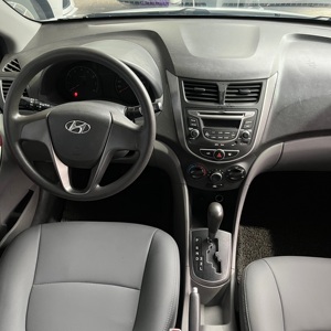 <span class=keywords><strong>Auto</strong></span> Usata Hyundai Reina 2014 di Alta Qualità Disponibile, Esterno Bianco Interno Nero, Alimentazione a Benzina - Product Image 4