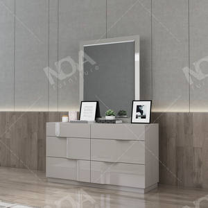 Ensemble de chambre à coucher peinture <span class=keywords><strong>laquée</strong></span> haute brillance pour la maison meubles d'hôtel ensemble de chambre à coucher king size de luxe moderne avec tête de lit éclairée - Product Image 4