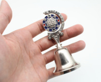 Personnalisé Vintage Métal Gravé Macao Ville Bâtiment Souvenir Cloches À Main Dîner Cloches