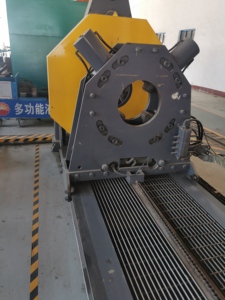 Máquina Roscadora Industrial para Conexiones de Tuberías de Acero en Campos Petroleros - Product Image 3