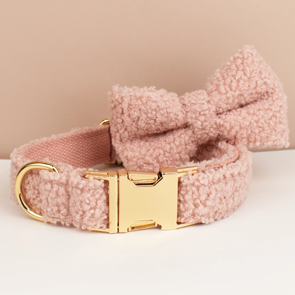Rose Red-bowtie collar