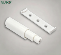 Loquet magnétique Nisko à ouverture par pression pour portes d'armoires et placards