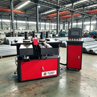 Machine de cintrage CNC 4 axes 30T, robuste et automatique, pour le profilage de profilés métalliques et l'art mural en métal.