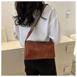 2026 new women's Pu leather casual bag shoulder bag luxury women's crossbody bag - Product Image 4