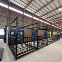 Villa portabel prefabrik modern kedap suara dan tahan air 20Ft 40Ft, rumah prefabrik terisolasi, dapat diperluas, kamar tidur mewah