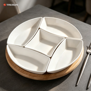Lot de 5 assiettes à collation en céramique divisées avec plateau de service rotatif en bambou pour la maison, les restaurants, les fêtes et les mariages - Product Image 1