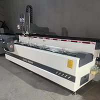 Routeur CNC professionnel Fanuc 4 axes à double tête, machine de fraisage et de perçage, rotation à 180 degrés, haute précision, traitement de l'aluminium